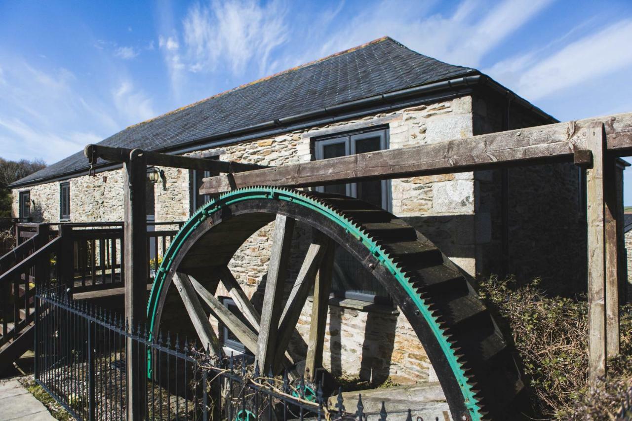 Goonwinnow Farm Cottages Newquay  Exterior photo